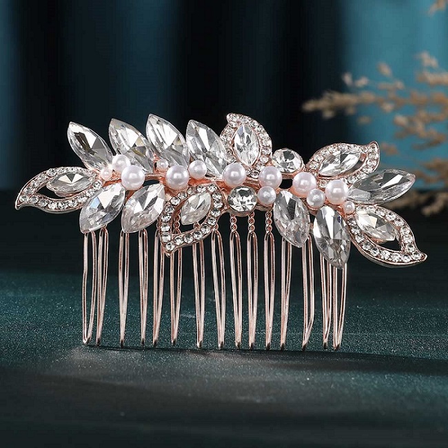 Accesoriu par agrafa tip pieptene cu flori si frunze din cristale si perle Accesoriu par agrafa tip pieptene cu flori si frunze din cristale si perle