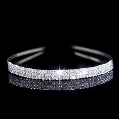 Diadema coronita cu trei randuri de zirconii Diadema coronita cu trei randuri de zirconii