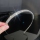 Diadema coronita cu trei randuri de zirconii Diadema coronita cu trei randuri de zirconii