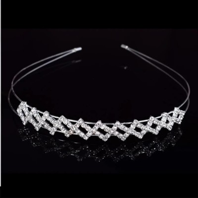 Diadema coronita cu zirconii Straluciri de Diamante Diadema coronita cu zirconii Straluciri de Diamante