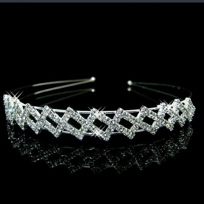 Diadema coronita cu zirconii Straluciri de Diamante Diadema coronita cu zirconii Straluciri de Diamante