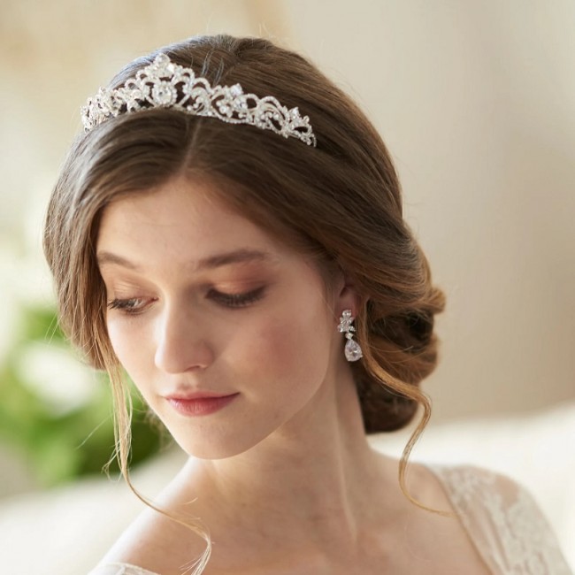 Diadema Coronita cu diamante de zirconiu cubic Imperial Diadema Coronita cu diamante de zirconiu cubic Imperial