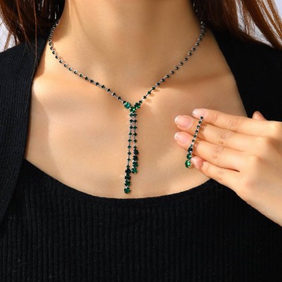 Set bijuterii Elegant Smarald Set bijuterii Elegant Smarald