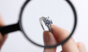 Cum se verifica argintul acasa: metode simple si eficiente