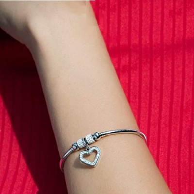 Bratara cu talisman inima Heart Charms din inox Bratara cu talisman inima Heart Charms din inox