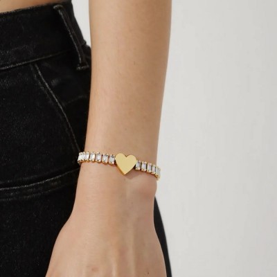 Bratara dama ajustabila aurie din inox cu inima si zirconii