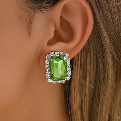 Cercei dreptunghiulari cu clips cu piatra verde