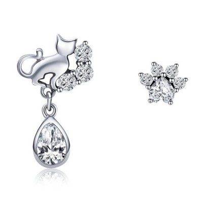 Cercei argint Pisicuta Iubitoare Cercei argint Pisicuta Iubitoare