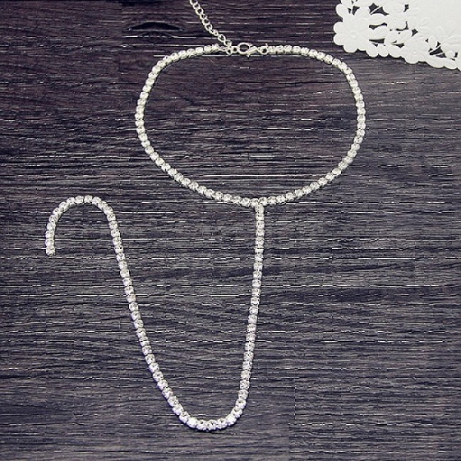 Colier choker fin cu zirconii și pandantiv lung