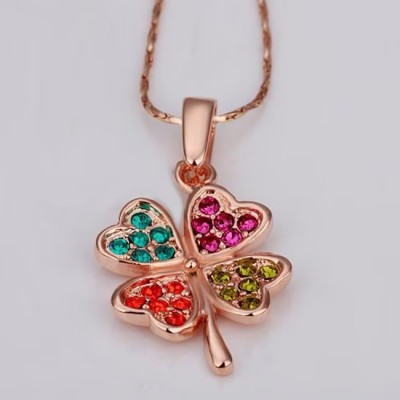 Colier auriu in forma de trifoi cu patru foi  Colier auriu in forma de trifoi cu patru foi