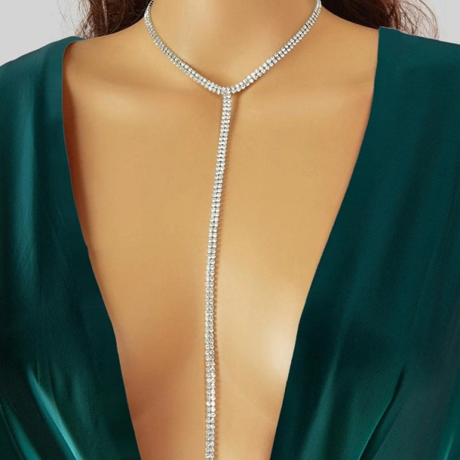 Colier choker lung tip cravata cu cristale
