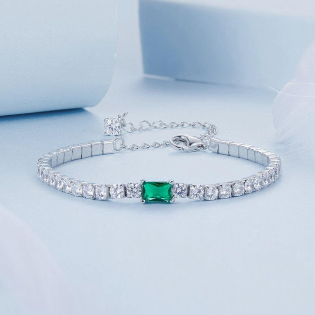Bratara argint tennis cu zirconii si piatra verde smarald