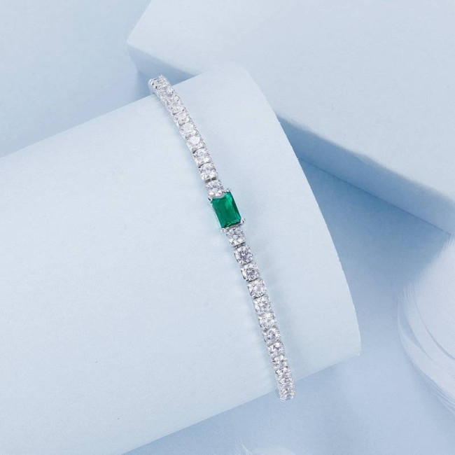 Bratara argint tennis cu zirconii si piatra verde smarald