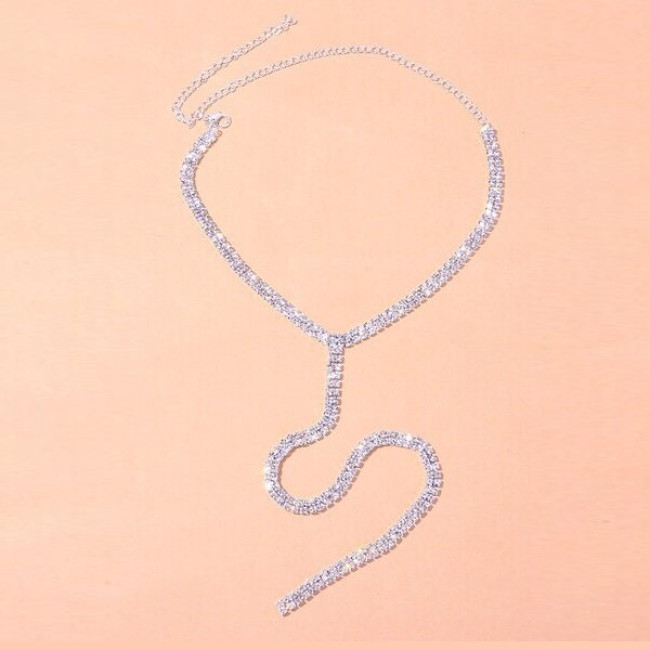 Colier choker lung tip cravata cu cristale