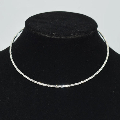 Colier choker cu un rand de cristale