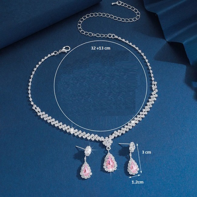 Set bijuterii colier si cercei Josephine cu cristale roz Set bijuterii colier si cercei Josephine cu cristale roz
