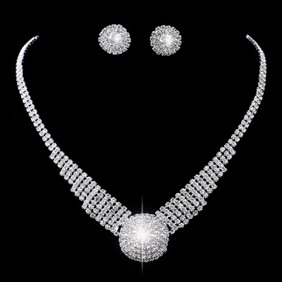 Set Colier si Cercei Diamond Splendor Set Colier si Cercei Diamond Splendor