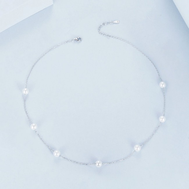 Colier argint la baza gatului cu perle albe