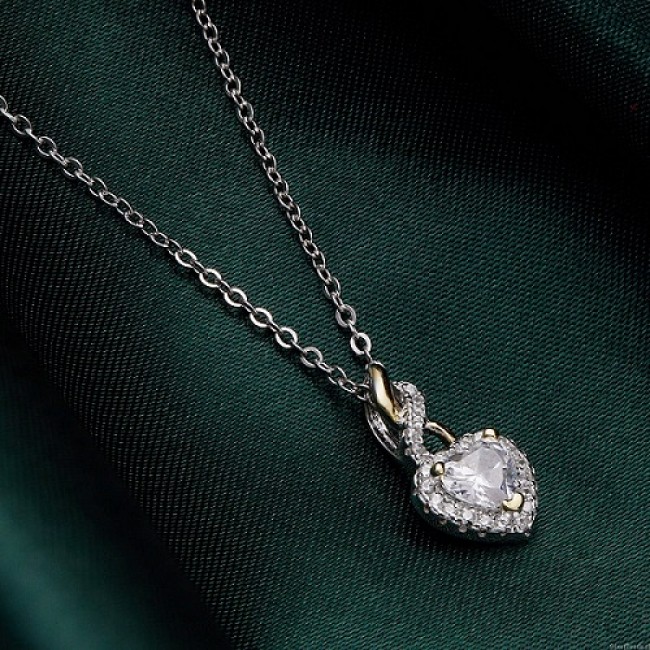 Colier argint cu pandantiv inima cu cristale