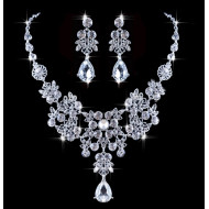 Set Colier si Cercei Luxury Crystals 
