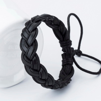 Bratara piele neagra impletita Levi