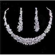 Set Bijuterii Colier si Cercei Elegant Diamond