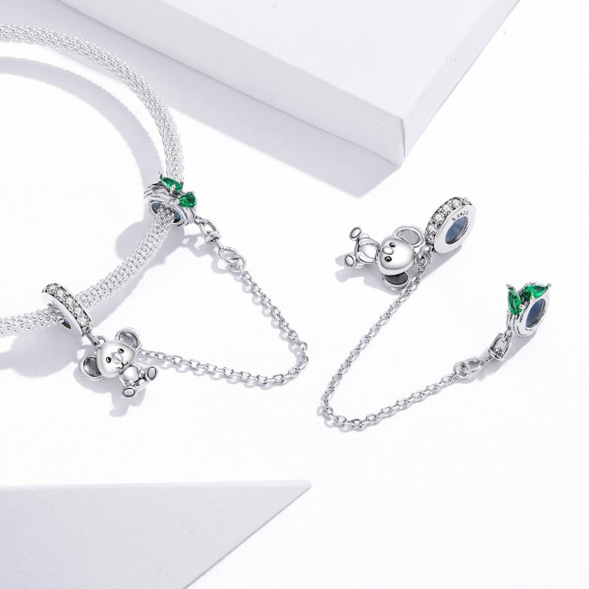 Talisman argint lant de siguranta cu ursulet si cristal verde smarald