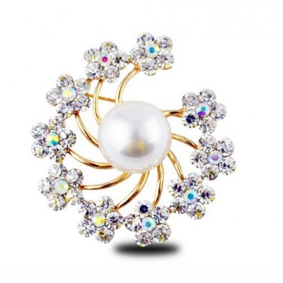 Brosa in forma de floare cu perla si cristale Brosa in forma de floare cu perla si cristale