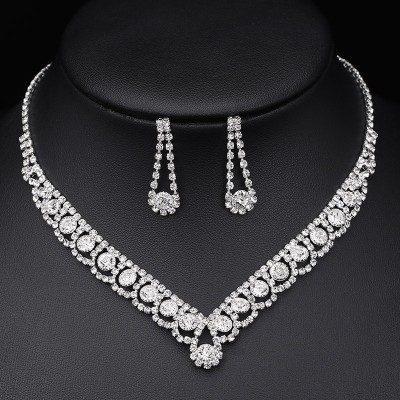 Set Colier si Cercei Silver Formidable  Set Colier si Cercei Silver Formidable