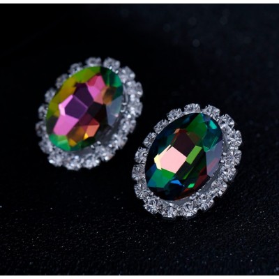 Cercei ovali multicolori Divine cu zirconii Cercei ovali multicolori Divine cu zirconii