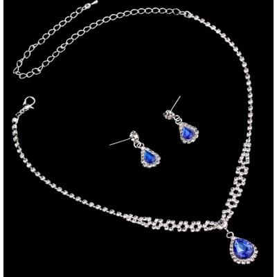 Set Colier si Cercei Sapphire Mademoiselle Set Colier si Cercei Sapphire Mademoiselle