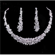 Set Bijuterii Colier si Cercei Elegant Diamond